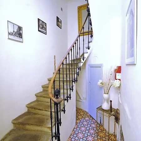 Carcassonne Wine Townhouse, Rue Barbes Διαμέρισμα