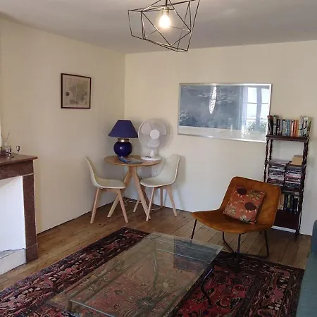 Apartment Town House, Rue Barbes