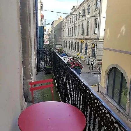 Appartement Town House, Rue Barbès